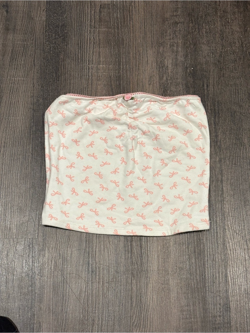 Full Tilt White Tube Top with Pink Bow Print